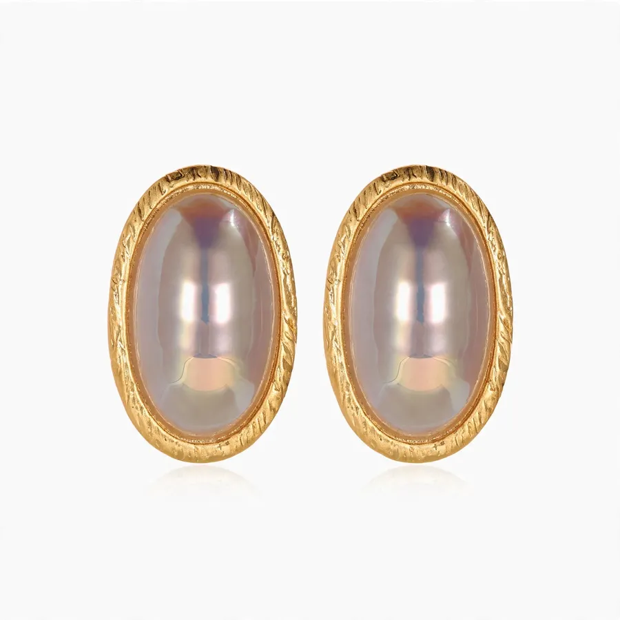 Mother-of-Pearl Stud Earrings